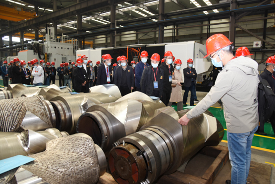 GE580/GE1000T超大型串聯(lián)密煉機(jī)