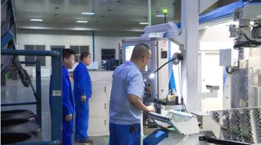 缺氣保用輪胎專用成型機