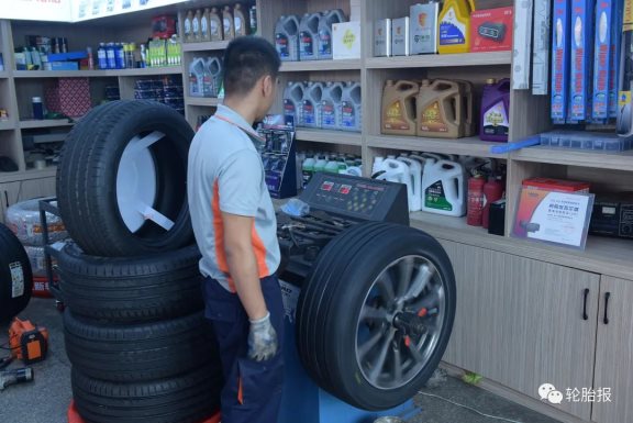 旗艦店配備目前正新轎車胎體系最完善、全面的技術(shù)支持服務(wù)
