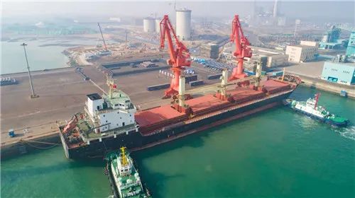 山東輪胎“海外倉”啟用 雙星、昊華、永盛、金宇等企業(yè)3萬方輪胎直達(dá)阿聯(lián)酋