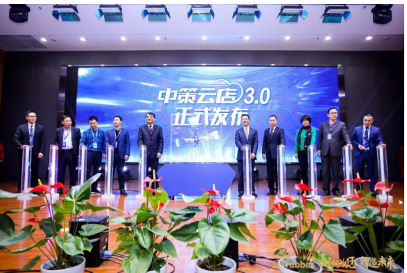 　1、轉(zhuǎn)型做廠家的物流商和服務(wù)商