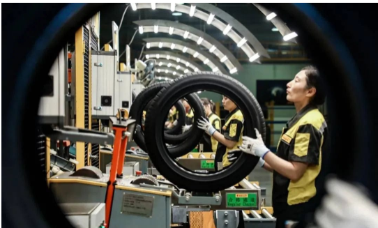 俄羅斯的兩家工廠業(yè)務(wù)約占公司總營業(yè)額的3-4%，產(chǎn)量占10%