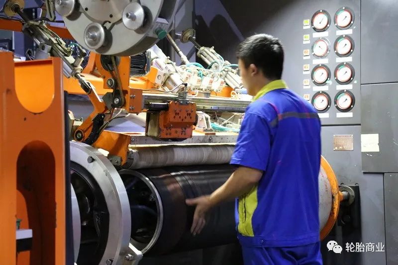 隨著零部件以及原材料供應(yīng)鏈逐步趨緊，北美商用車制造正在經(jīng)歷暴擊!