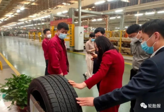 圖10:寶通生產(chǎn)車間調(diào)研 圖10:寶通生產(chǎn)車間調(diào)研