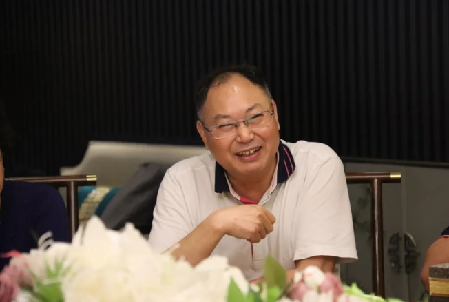南寧漓源糧油飼料有限公司總經(jīng)理唐金生發(fā)言 南寧漓源糧油飼料有限公司總經(jīng)理唐金生發(fā)言