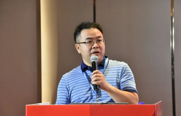 范敏　中國石油和化學工業(yè)聯(lián)合會信息與市場部副主