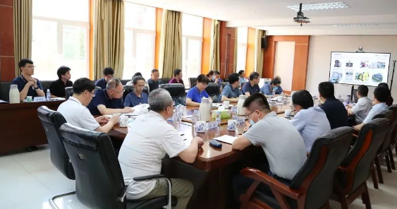 北京化工大學張立群院士團隊與北橡院技術(shù)交流