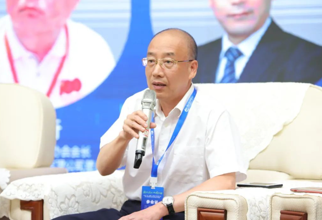 常州市涂料協(xié)會(huì)會(huì)長(zhǎng)、中海油常州涂料化工研究院有限公司副總經(jīng)理王留方