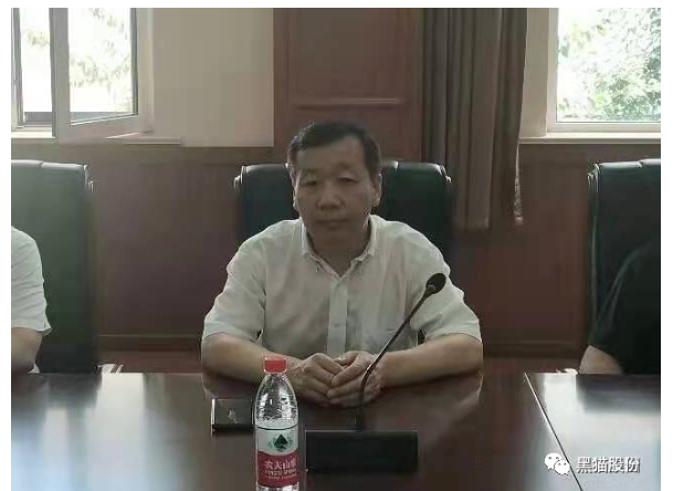 孫永東強(qiáng)調(diào)，服務(wù)企業(yè)就是服務(wù)全市發(fā)展大局。