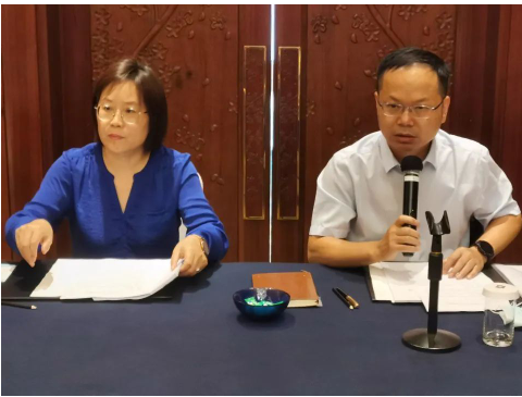 各分會(委員會)、各直管部門的匯報(bào)，討論了加強(qiáng)內(nèi)部建設(shè)、創(chuàng)新服務(wù)方式內(nèi)容的有關(guān)措施和具體細(xì)節(jié)。