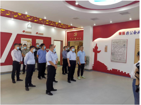 禹王臺(tái)區(qū)人大黨組書記、主任韓瑞軍到金久龍實(shí)業(yè)有限公司參觀交流工作