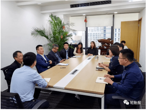 　走訪考察期間，張飚董事長(zhǎng)調(diào)研了青島子公司，與青島子公司員工進(jìn)行了座談交流，詳細(xì)了解了大家的工作、生活情況。