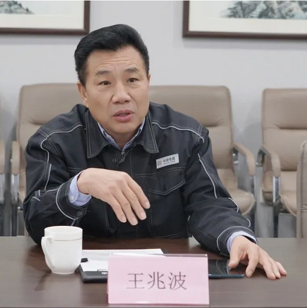 　王兆波表示非常感謝各位領(lǐng)導(dǎo)蒞臨華凌進行指導(dǎo)，華凌將義不容辭的提供最好的資源、最好的幫助，積極參加社會正能量活動，一同促進章丘發(fā)展。