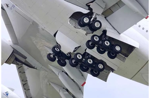 這款國際航線主力機型，將于2023年正式進入日本航空系統(tǒng)。其全系列產品，配備“米其林Air X”飛機子午線輪胎。