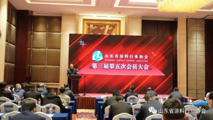 在理事會中，與會代表聽取并通過了林喆秘書長2022年協(xié)會工作總結(jié)報告和膠黏劑分會的成立申請。