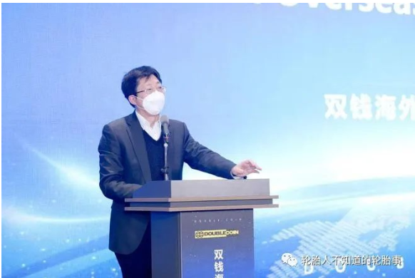       與會的海外經(jīng)銷商們紛紛表示，對雙錢“贏在海外”的發(fā)展規(guī)劃有了更加深入理解，明確了前進方向，滿載信心和沖勁，將與雙錢攜手共進，再創(chuàng)新佳績。