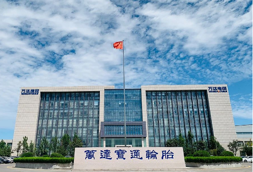 廣交會被譽為中國第一展、中國外貿(mào)的晴雨表、風向標。據(jù)悉，第133屆廣交會展覽面積150萬平方米，展位近7萬個，是史上規(guī)模最大的一屆廣交會，展覽面積和參展數(shù)量均創(chuàng)新高。本次廣交會吸引了眾多企業(yè)和商家參展，各行業(yè)精彩紛呈，展會期間還將舉辦各種高端對接、推介活動，為企業(yè)間的交流合作提供更廣闊的空間和機遇。