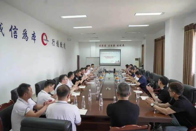 遠星與隆鑫建立友好合作關(guān)系，共同推動機車制造行業(yè)發(fā)展