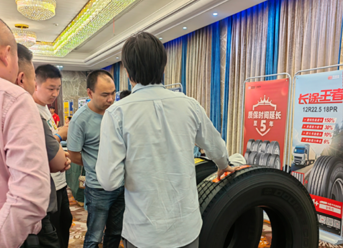 雙錢輪胎表示，未來(lái)他們將繼續(xù)與貨車寶及更多優(yōu)質(zhì)合作伙伴攜手合作，持續(xù)關(guān)注和關(guān)愛(ài)貨車司機(jī)和這一群體。無(wú)論是從產(chǎn)品還是服務(wù)，雙錢輪胎都將真正為他們的貨運(yùn)之路保駕護(hù)航。