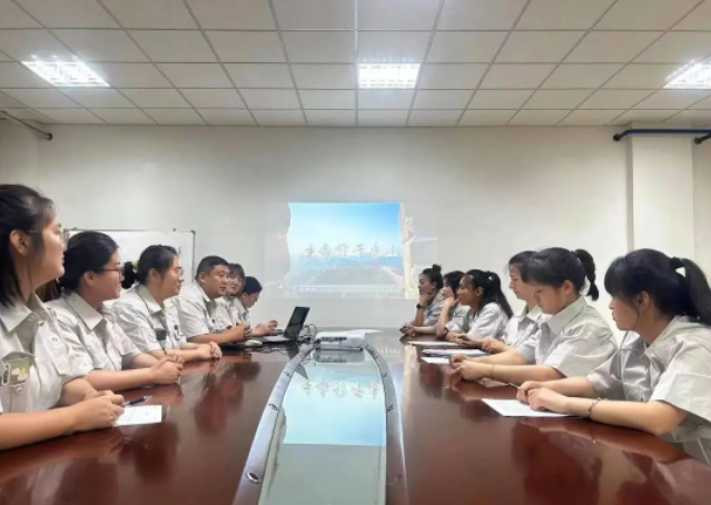 延長(zhǎng)橡膠公司實(shí)驗(yàn)室開(kāi)展“人人講安全，個(gè)個(gè)會(huì)應(yīng)急”專(zhuān)項(xiàng)培訓(xùn)