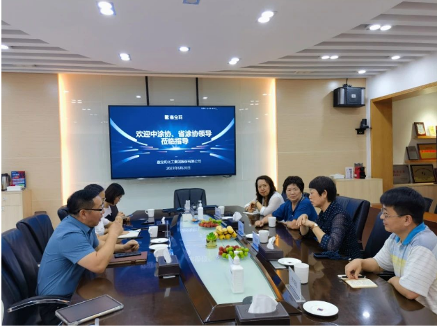 隨后，孫蓮英一行對(duì)廣東省重點(diǎn)涂料企業(yè)進(jìn)行了深入調(diào)研。
