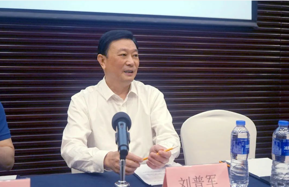 中國涂料工業(yè)協(xié)會(huì)粉末涂料涂裝分會(huì)第二次理事會(huì)成功召開