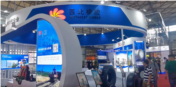通過這次展會，陜西延長石油西北橡膠有限公司表示不僅了解了橡膠行業(yè)的最新趨勢，還與同行進(jìn)行了友好的交流，鞏固了已有的合作伙伴關(guān)系，結(jié)識了新的潛在客戶，為公司未來的發(fā)展奠定了堅(jiān)實(shí)的基礎(chǔ)。這次展覽會無疑為橡膠行業(yè)帶來了新的機(jī)遇和啟示。