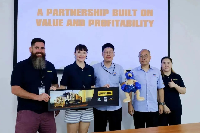 雙錢公司還表示，通過與各國客戶的密切合作，他們將更好地了解國際市場的新趨勢，持續(xù)優(yōu)化產(chǎn)品設計和制造流程，根據(jù)客戶需求改進產(chǎn)品質量和服務，為海外銷售打下堅實的基礎。這次訪問為雙錢和Tyres4U之間的合作關系注入了新的活力，也為雙錢在全球市場上的發(fā)展提供了更多機遇。
