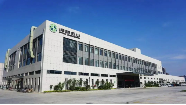 美國SEMA SHOW一直以其高度專業(yè)化而著稱，是世界各大汽配展中備受矚目的盛會，每年吸引數(shù)十萬車主和專業(yè)人士前來參觀。據(jù)官方消息，本次展會將有超過2,000種新品首次亮相，吸引來自全球100多個國家的150,000多名專業(yè)買家。